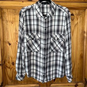 Sanctuary Anthropologie button down black white plaid Boyfriend shirt. SZ S. EUC